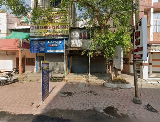 Reena’s Classic Beauty Salon and Academy